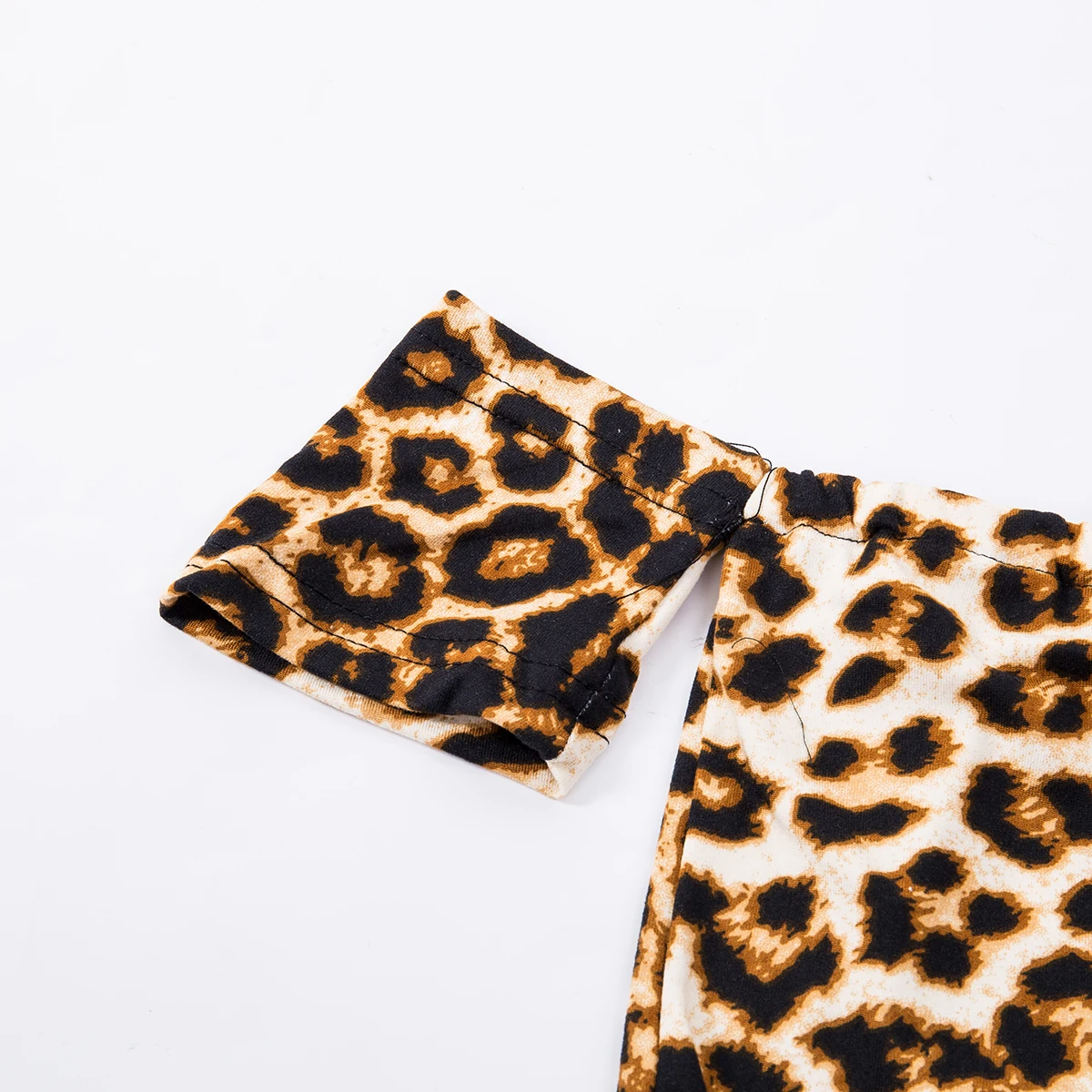 Новинка 2019 модный костюм с платьем для девочек Леопардовый топ короткими