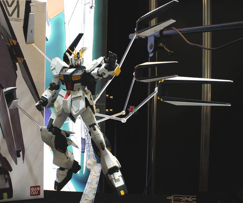 BANDAI MG 1/100 RX-93 Nu Gundam v Gundam эффекты фигурка модель модификация