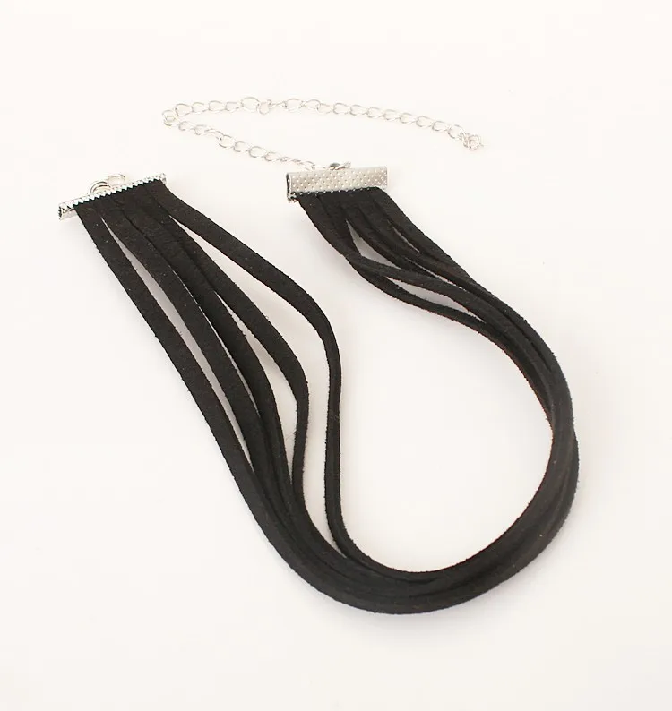 Черное бархатное ожерелье-чокер в стиле 90-х 5 слоев готического стиля ручной