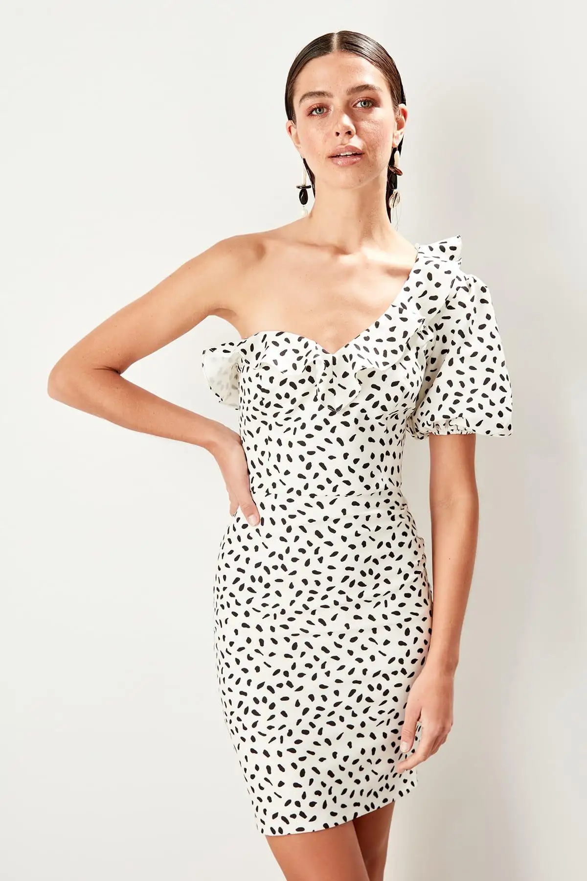 Trendyol разноцветное платье с оборками TPRSS19BB0360|Женские платья| |