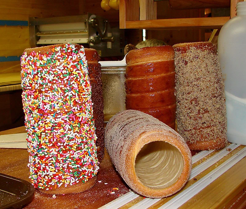 FREE SHIPPING prevail ice cream filling cake chimney roll maker machine | Бытовая техника