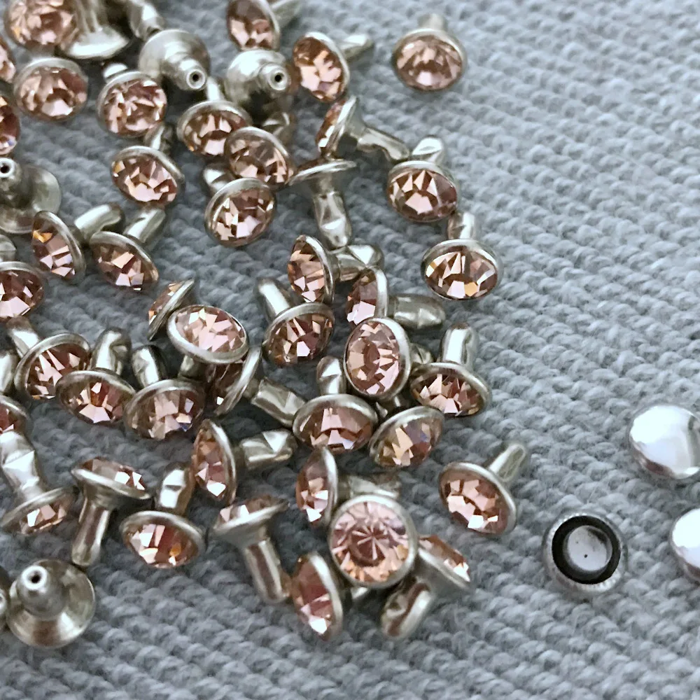 Новое поступление 100 комплектов 6 мм цвета шампанского CZ +++ Кристаллы Стразы
