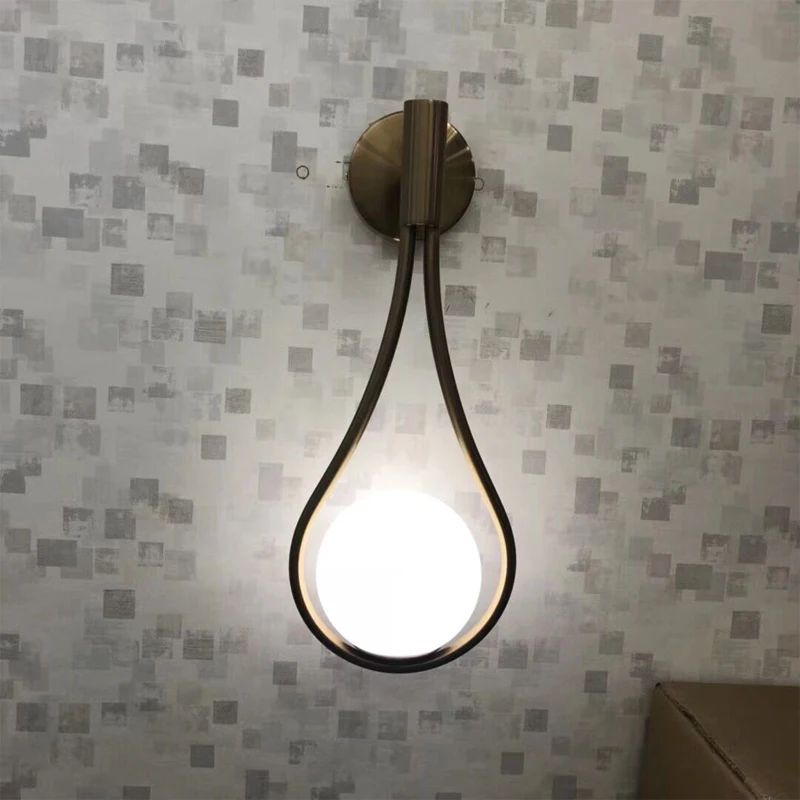 Современная стеклянная настенная лампа Золотой светодиодный светильник для