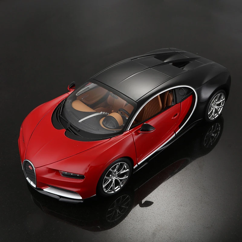 Литая модель автомобиля Bugatti Chiron Roadster BBURAGO 1:18 металлическая игрушка подарок