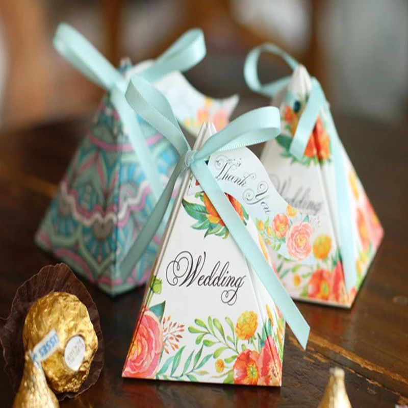 Коробка конфет органайзер европейская пирамида 5 цветов треугольная лента