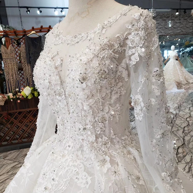 Musim Wedding Dress with long sleeve o-neck lace up back like white bridal dress gown brush train abiti da sposa 2020 HTL298 | Свадьбы и