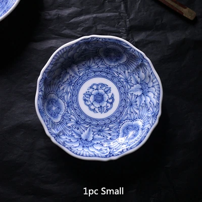 1pc blue small Японская сине-белая керамическая тарелка с желтым цветком, обеденная тарелка, маленькие блюда, тарелки для приправ 1 шт./лот - Цвет: 1pc blue small