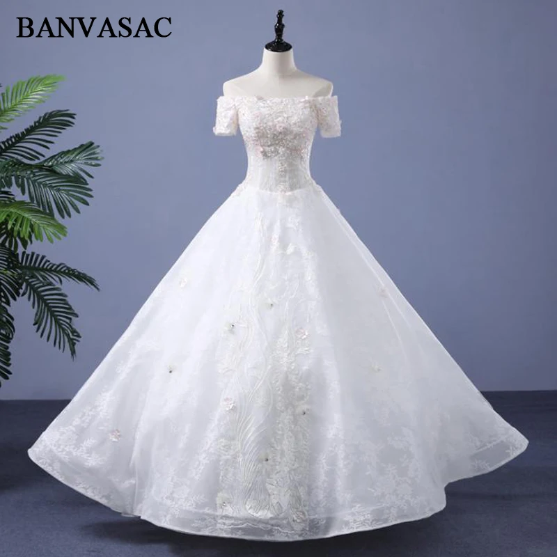 Banvasac Лодка шеи 2018 Кружева Аппликации бальное платье Свадебные платья с блестками