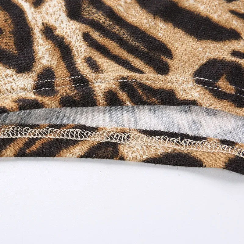 Боди женское с леопардовым принтом открытый облегающий пикантный клубный костюм