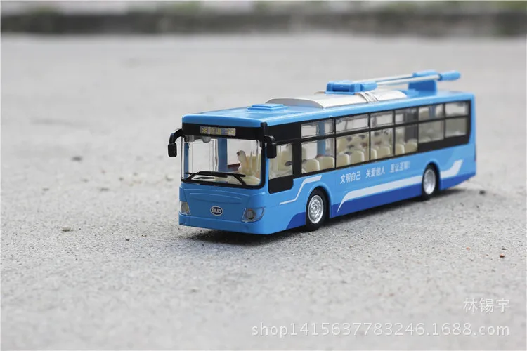 1:43 модель автомобиля Diecasts& игрушечные транспортные средства сплав игрушечный автомобиль треки Авто миниатюрный масштаб Модель автомобиля игрушки для детей мальчик