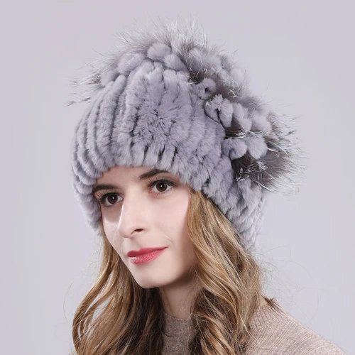Новые русские Женские Настоящий мех кролика Skullies шапки Роскошные вязаные цветы натуральная шапка из меха кролика рекс зимние натуральный мех шапочки - Цвет: color 15