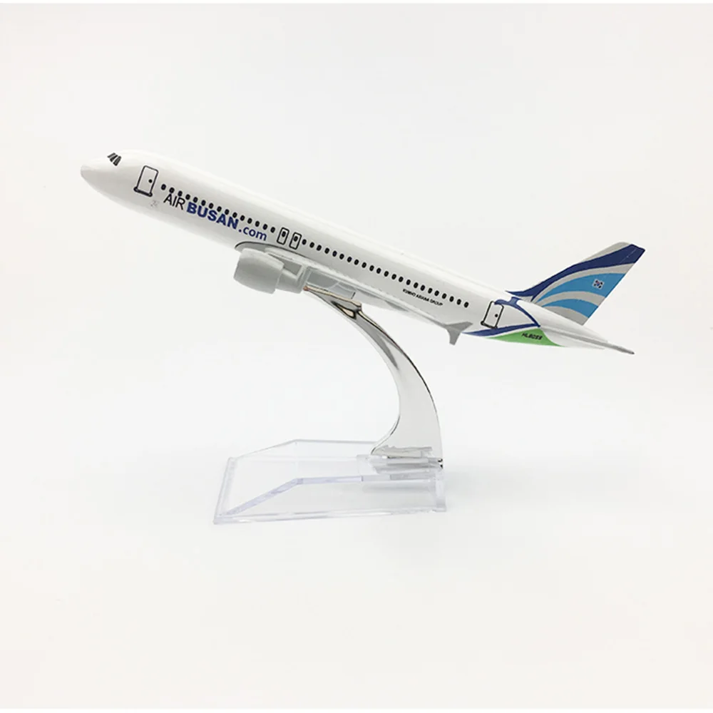 Самолет самолета из сплава в масштабе 1/400 аэробус A320 пневматический Пусан модель
