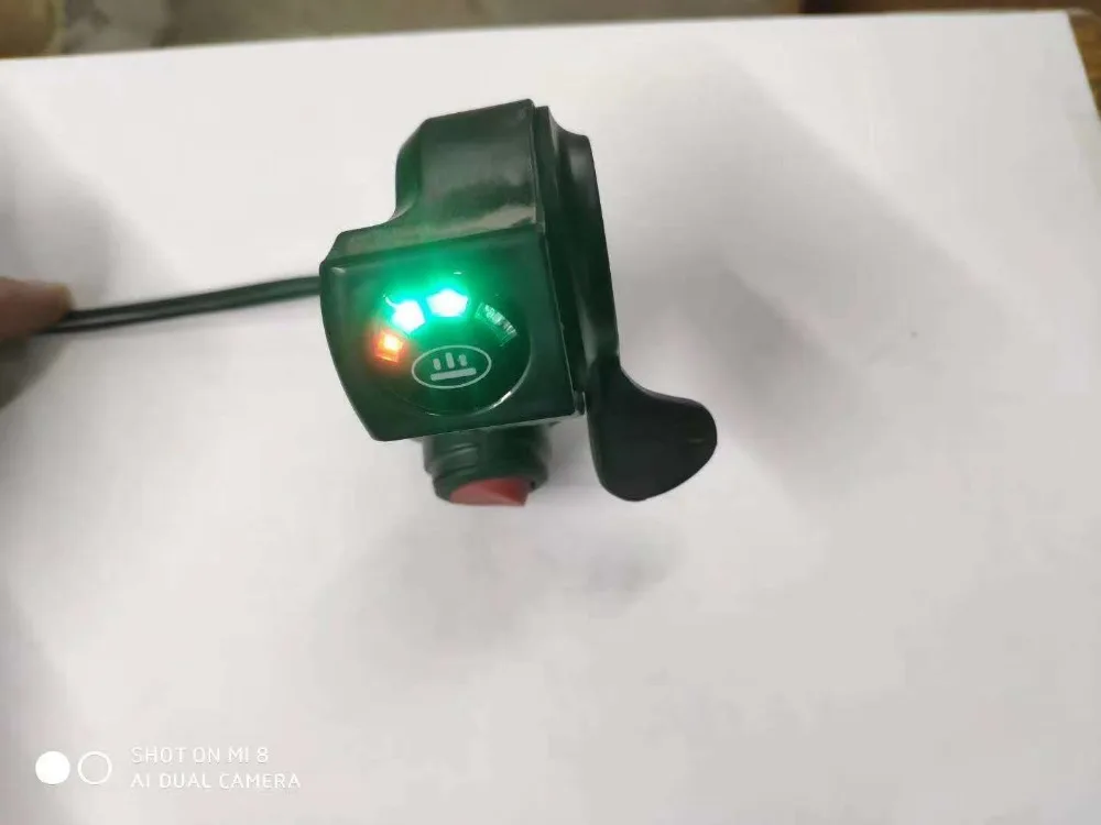 Батарея индикатор уровня 5 задние фонари с накатанной головкой/палец