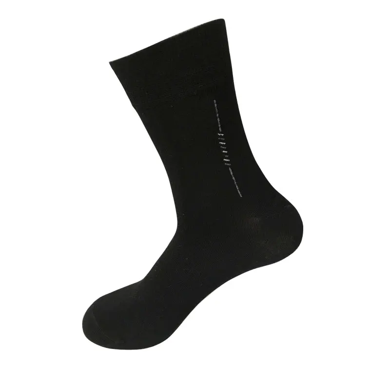 black 1 5 пар/компл. Новые Мужские модельные bamboo Носки однотонные мягкие Летние носки запаха мужской Носки Белый Черный meias низкая цена - Цвет: black 1