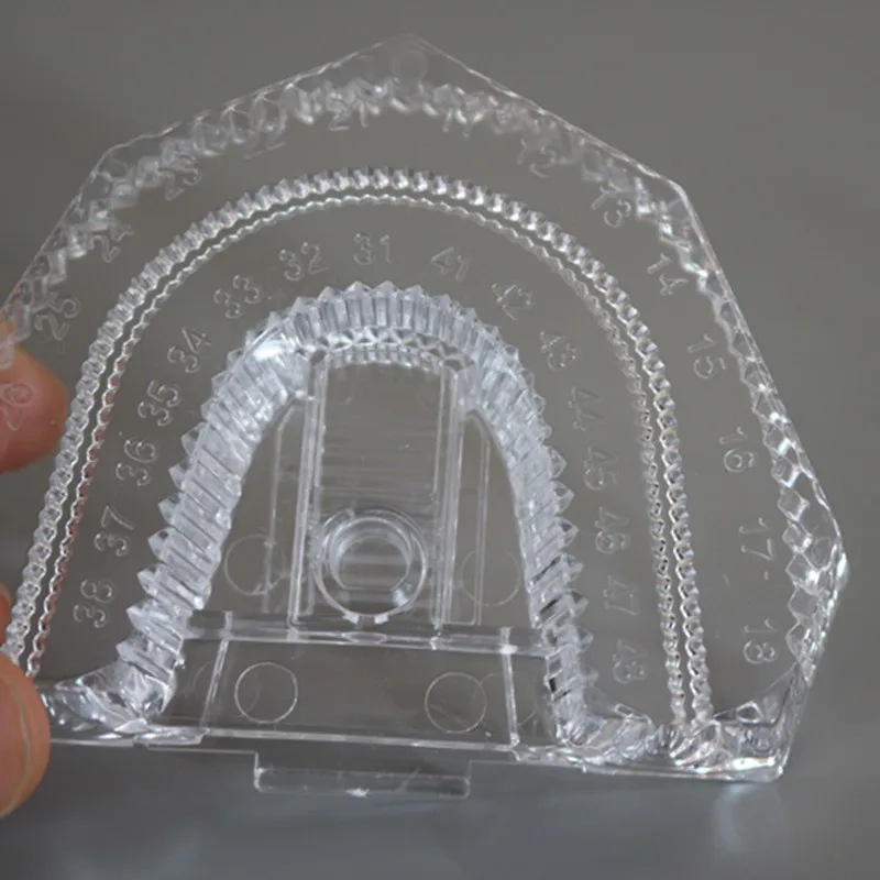 

100 Pcs/ lot Disposable Plastic Dental Mold Base Denture Tray Dental Lab Sectioned Base Kit Transparent Clear