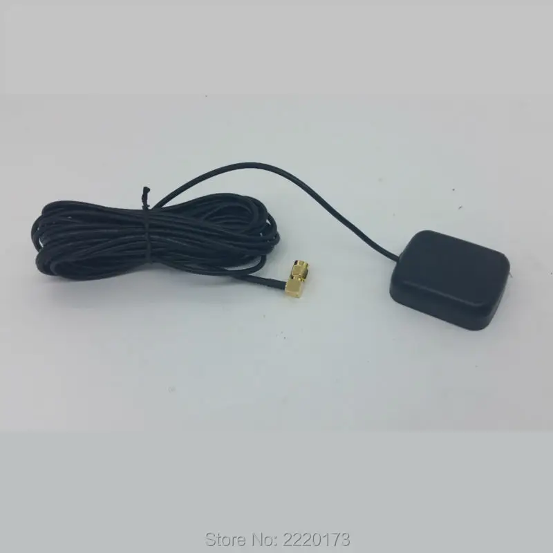 В автомобиле gps навигации задняя парковочная камера руководящего положения