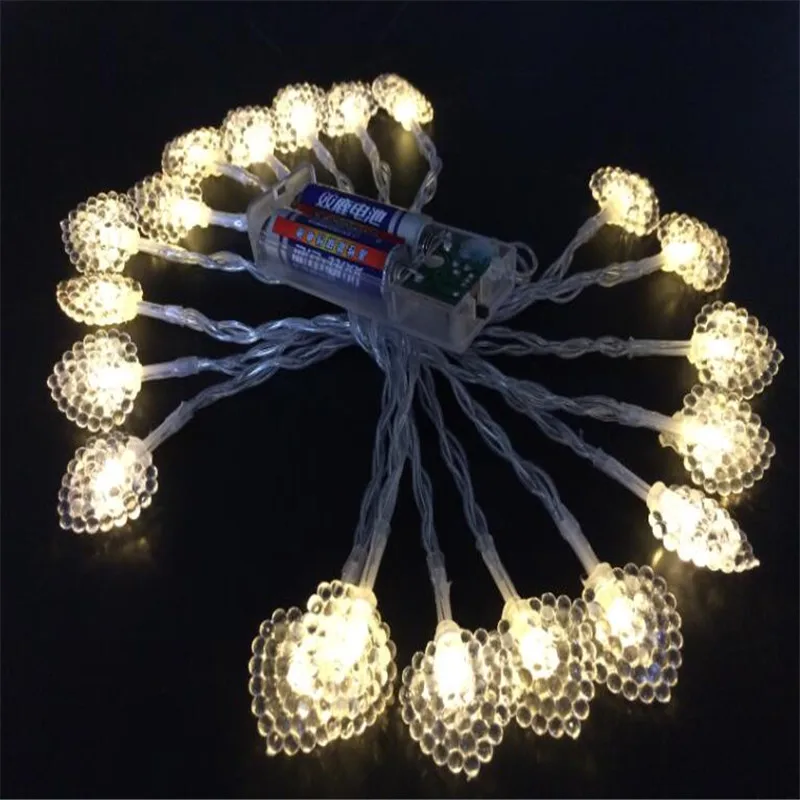 Пластиковый светильник с сердечком 3 м 20LED 2 * AA на батарейках для Дня Святого