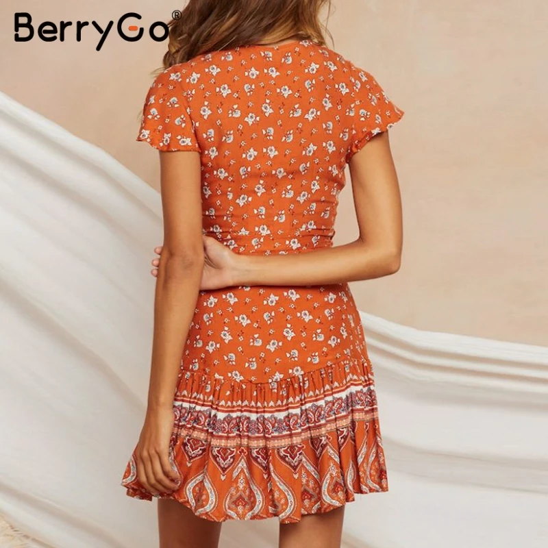 BerryGo женские платья Boho floaral Платье с принтом сексуальные глубокие v-образным