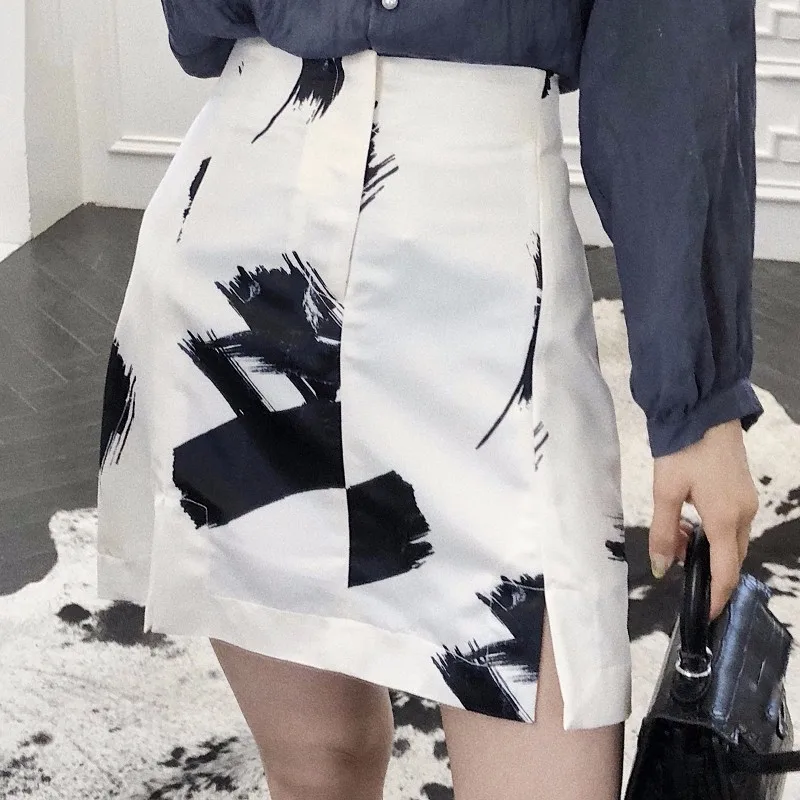 TWOTWINSTYLE чернильная юбка женская с принтом высокая Талия Bodycon Сплит линия Мини Юбки