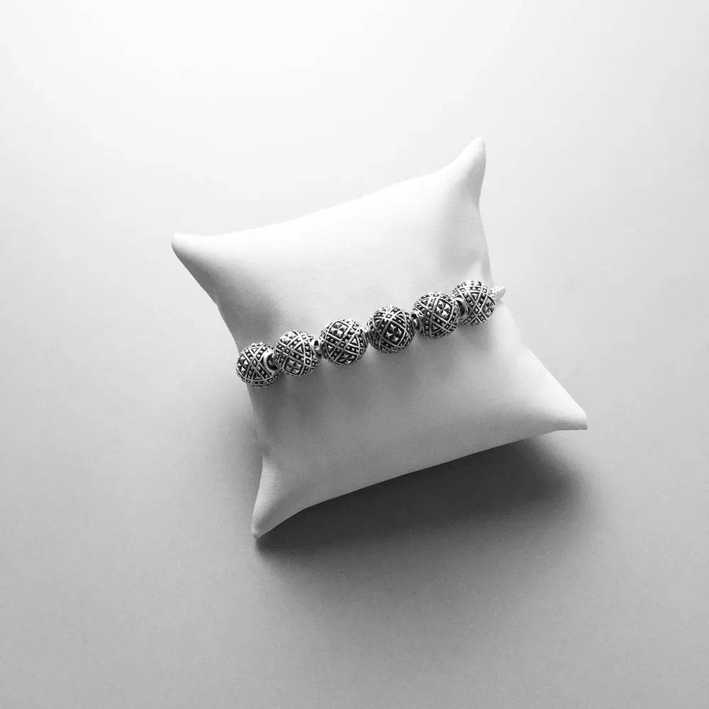 Очаровательные бусины гвоздики Карма Европа 2019 совершенно новые хорошие модные