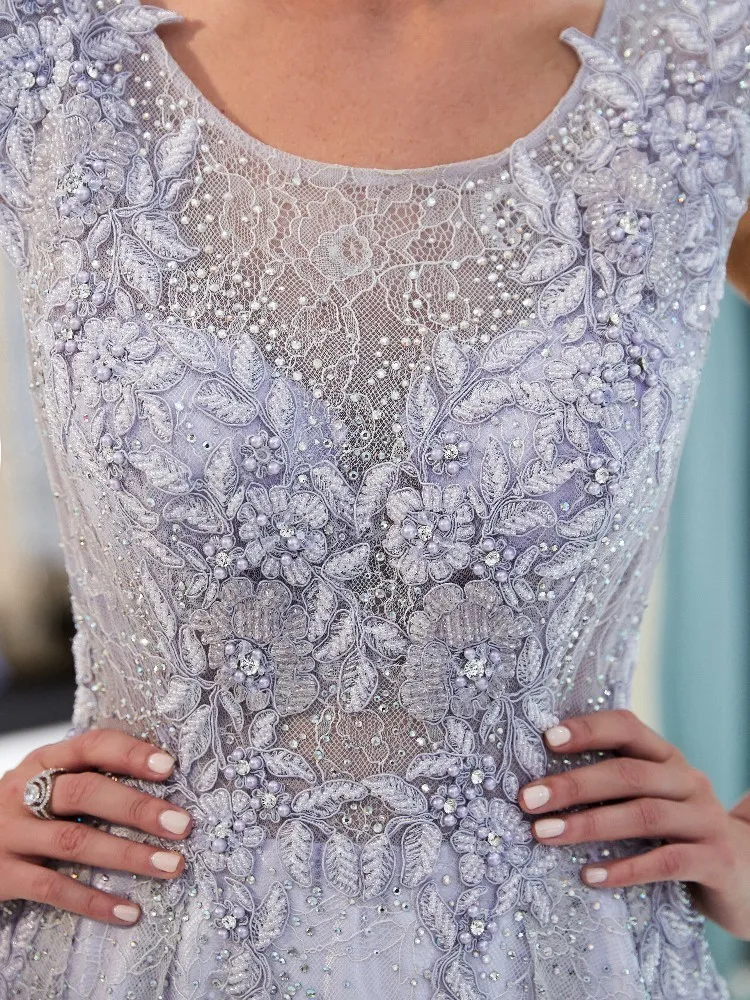Женское вечернее платье Vivian's Bridal светло-фиолетовое с жемчугом и О-образным