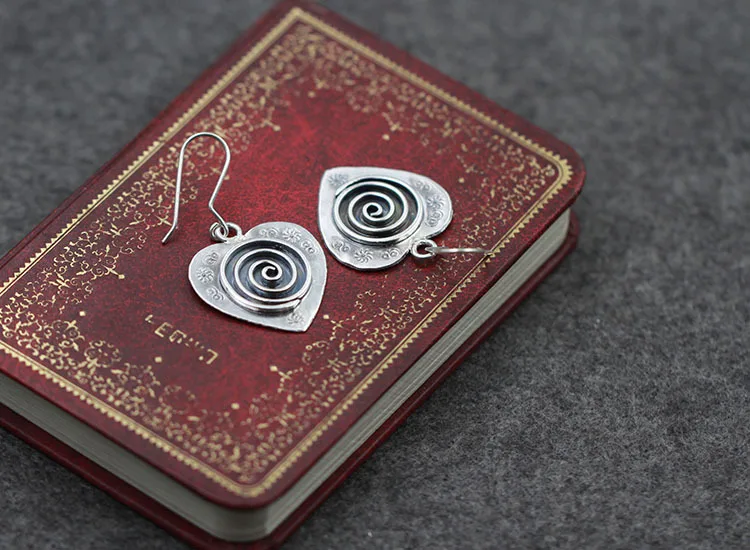 Оптовая продажа серебряные Винтажные серьги в форме сердца ручной работы из