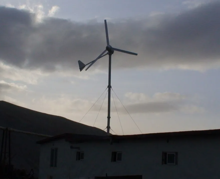 

5kW 220v low rpm hotrizontal wind generator high efficient home use and project