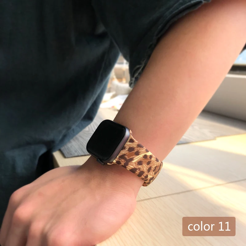 С цветочным узором ремешок для наручных часов Apple Watch 5 4 3 2 1 38/40 мм/42 44 мм мягкий печатным рисунком разноцветных силиконовых спортивный ремешок для наручных часов Iwatch, 4 Для женщин детей