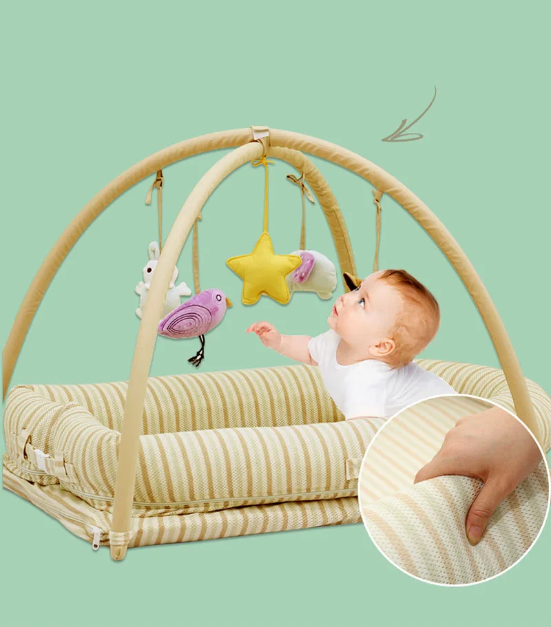 구매 다기능 휴대용 여행 아기 어린이 침대 그물 세트 3D 유기 면화 신생아 휴대용 침대 체육관 활동 Playmat 요람 저렴한 다기능 휴대용 여행 아기 어린이 침대 그물 세트 3D 유기 면화 신생아 휴대용 침대 체육관 활동 Playmat 요람
