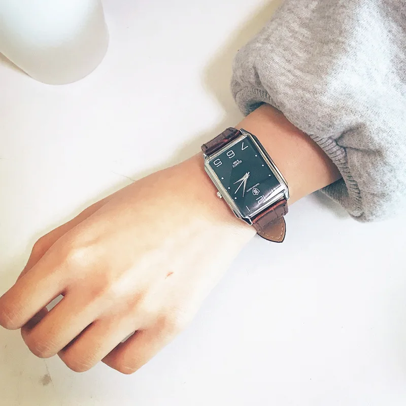 Мужские классические часы в римском стиле кварцевые наручные с прямоугольным