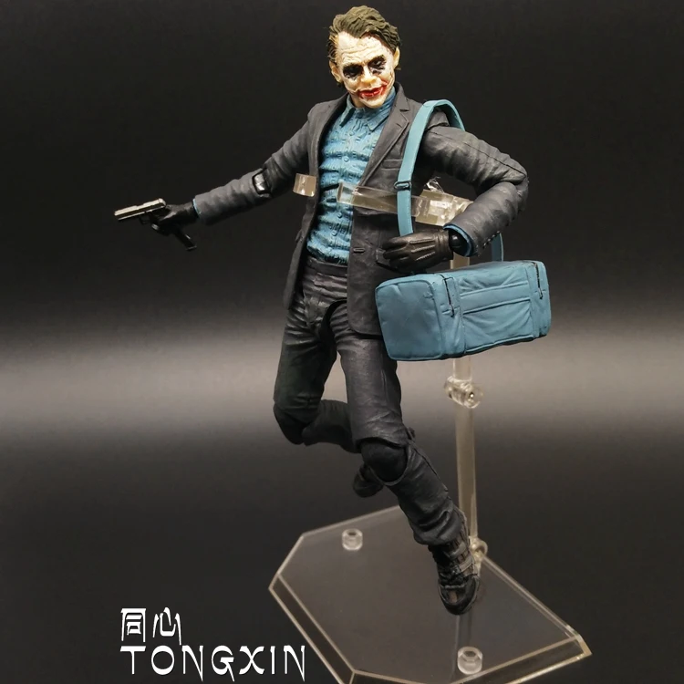 Самоубийца Mafex Бэтмен Джокер и Харли Квинн игрушка фигурка