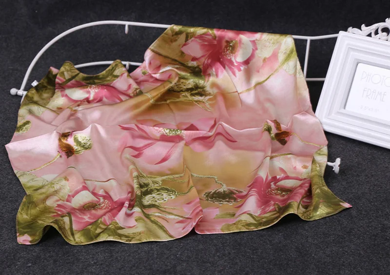 Бесплатная доставка Женский носовой платок полотенце женский Карманный