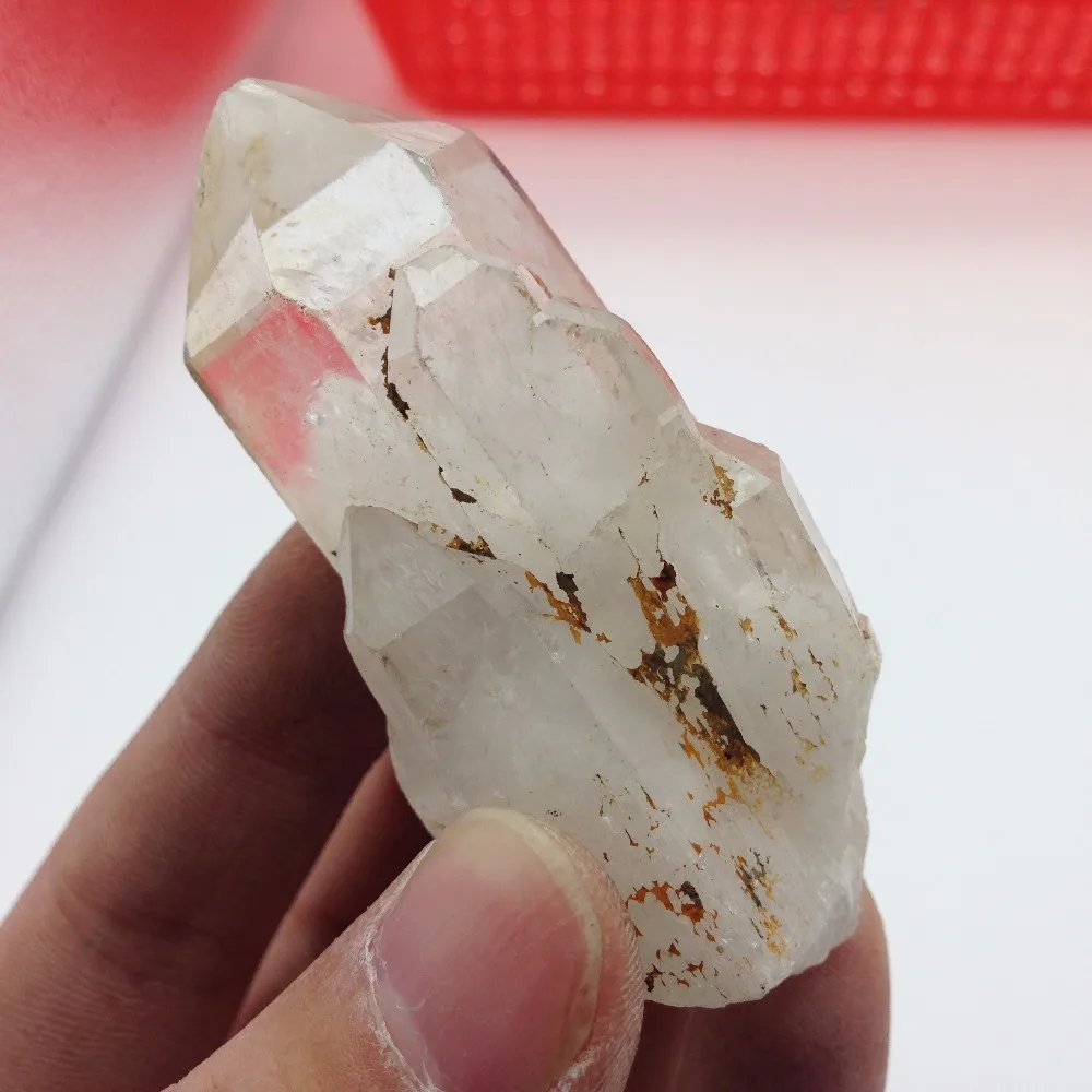 Маленький размер натуральный кварцовый кристаллический камень и четкая точка