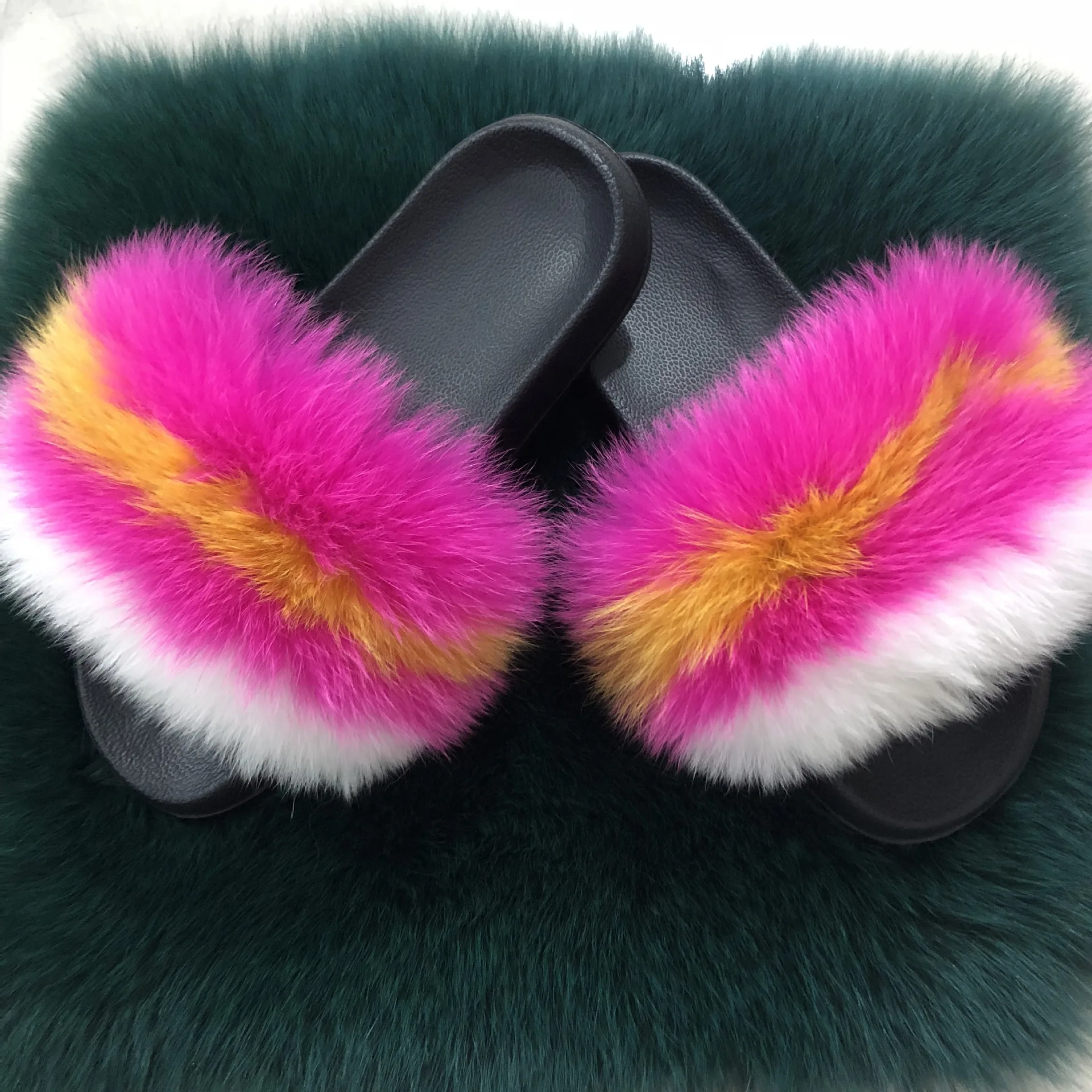 white pink yellow ZDFURS/; Лидер продаж; женские шлепанцы с лисьим мехом; Разноцветные Летние модные шлепанцы; женские меховые домашние Вьетнамки; пляжные сандалии - Цвет: white pink yellow
