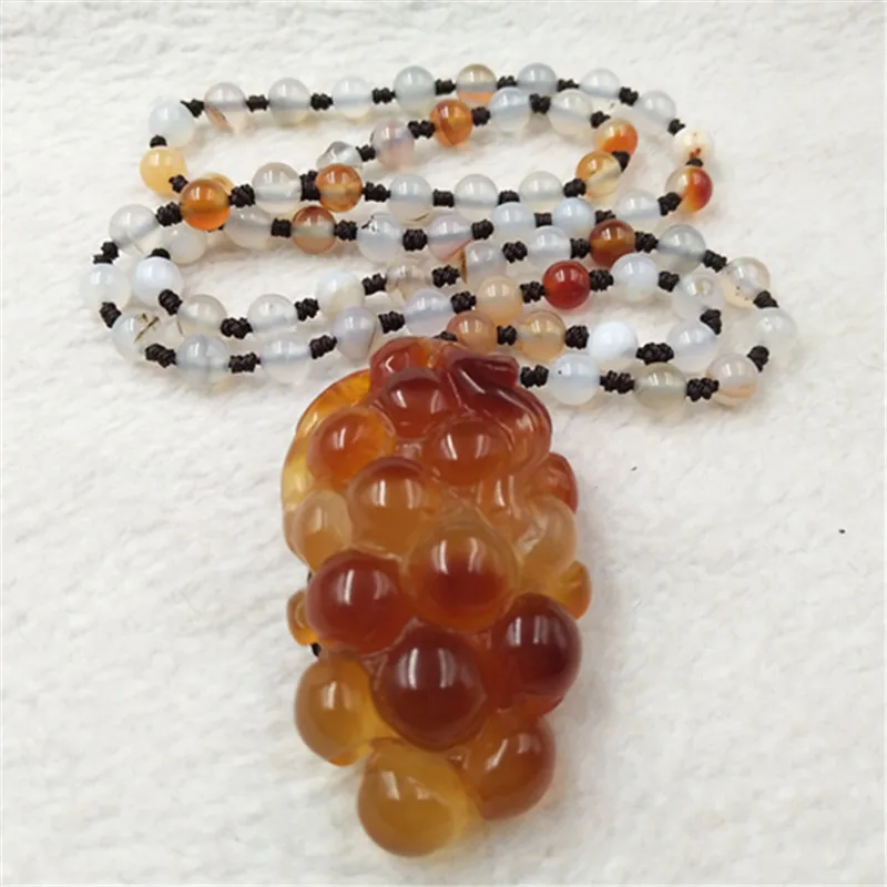 Natural agate chalcedony authentic carved pendant grape fruitful cb29# | Украшения и аксессуары