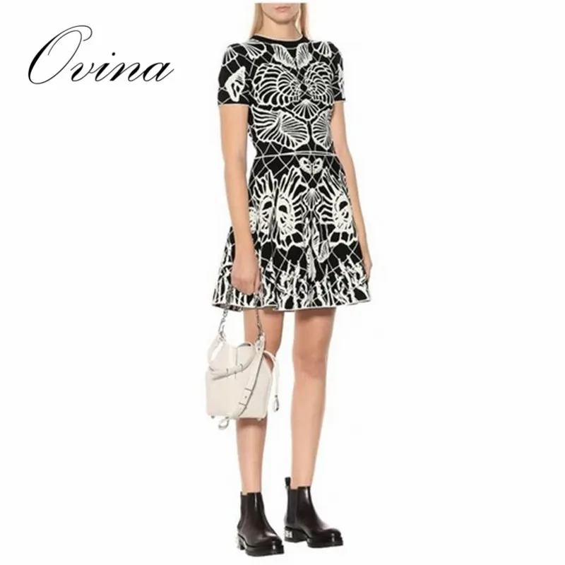 

Top Quality Black Jacquard Short Sleeve A Line Pattern Rayon Bandage Dress Women Party Dress