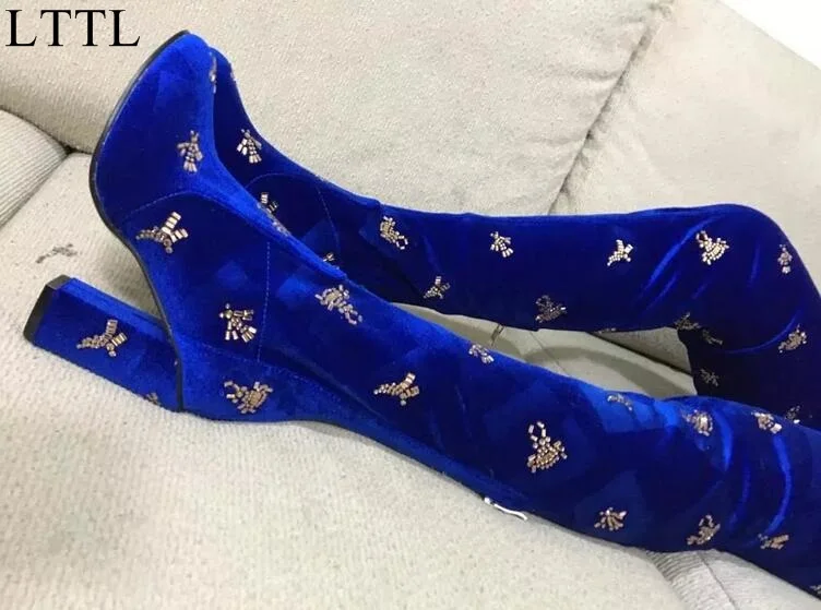 Женские бархатные сапоги выше колена черные или синие с круглым носком на