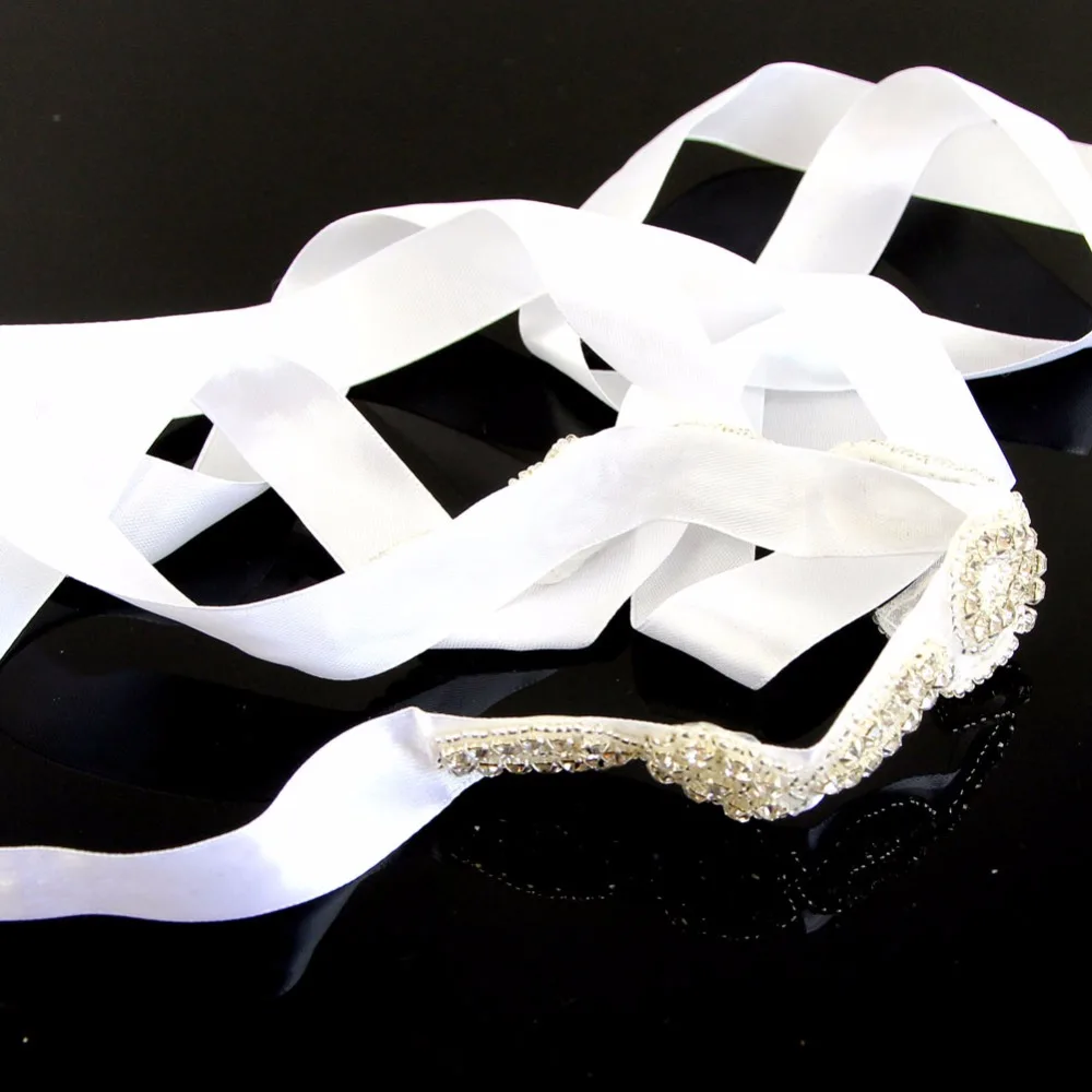 1 шт. серебряная аппликация со стразами с плоской задней частью украшенная