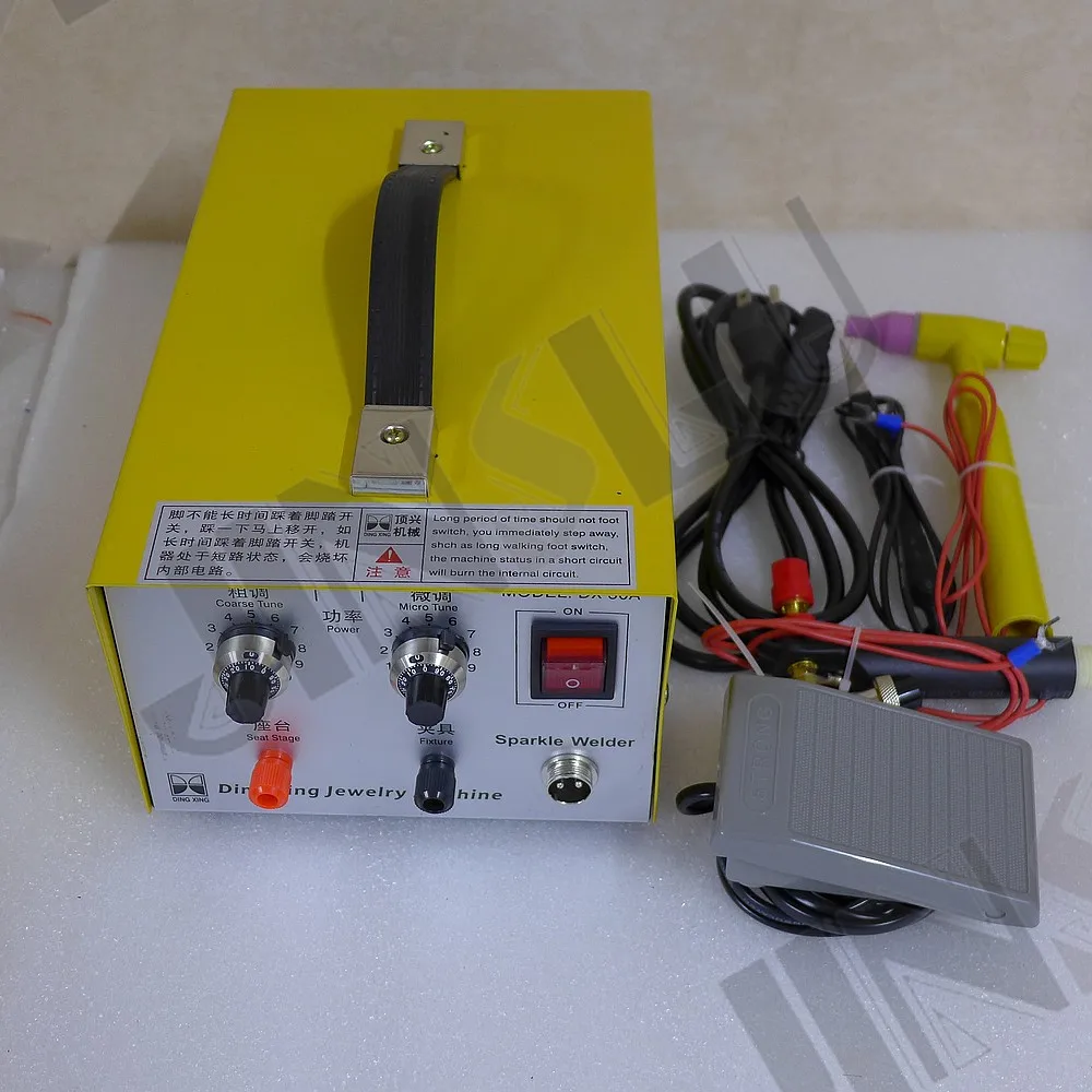 110V 30A мини точечный сварочный аппарат лазерный точечный сварочный аппарат Ювелирный инструмент DX-30A SALE1