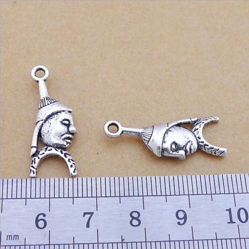 

25pcs 10x27mm Antique Silver Soldier Charms