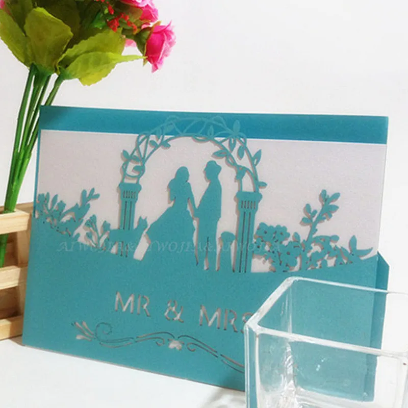 Пригласительная открытка на свадьбу с лазерной резкой Мистер и миссис 10
