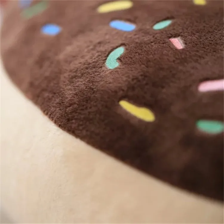 Бесплатная доставка модная плюшевая подушка в виде шоколадных пончиков форме