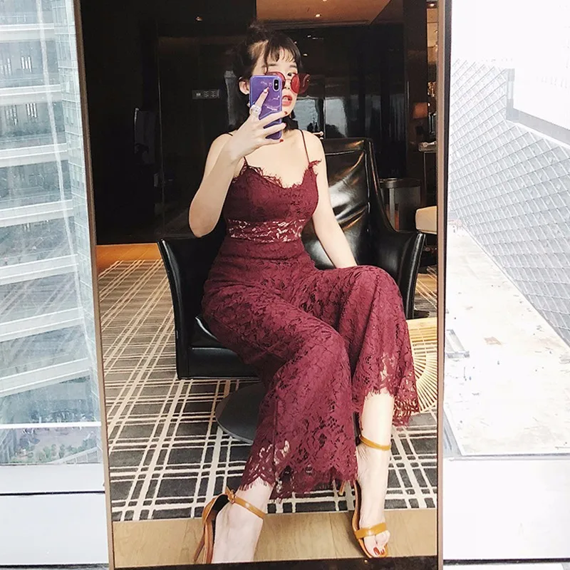 Twotwinstyle кружева Комбинезоны женские без бретелек с плеча выдалбливают Высокая