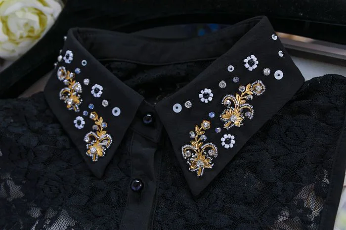 Новое красивое ожерелье женское воротник рубашки свитера ложный заостренный полурубашка Фанси золотая цепочка с цветком.