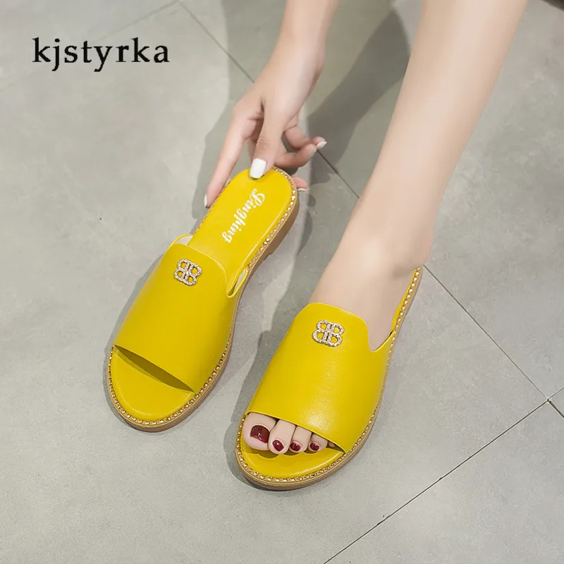 Kjstyrka chaussures femme Мода г. лето кристалл Тотем снаружи однотонная удобная обувь женские шлёпанцы для женщин pantoufle femme