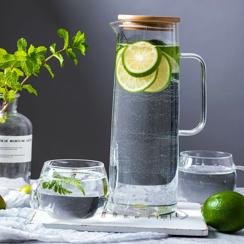 

1600ml Japanese-style bamboo cover glass kettle,Large-capacity bottle heat-resistant glass teapot,explosion-proof pot juice jug