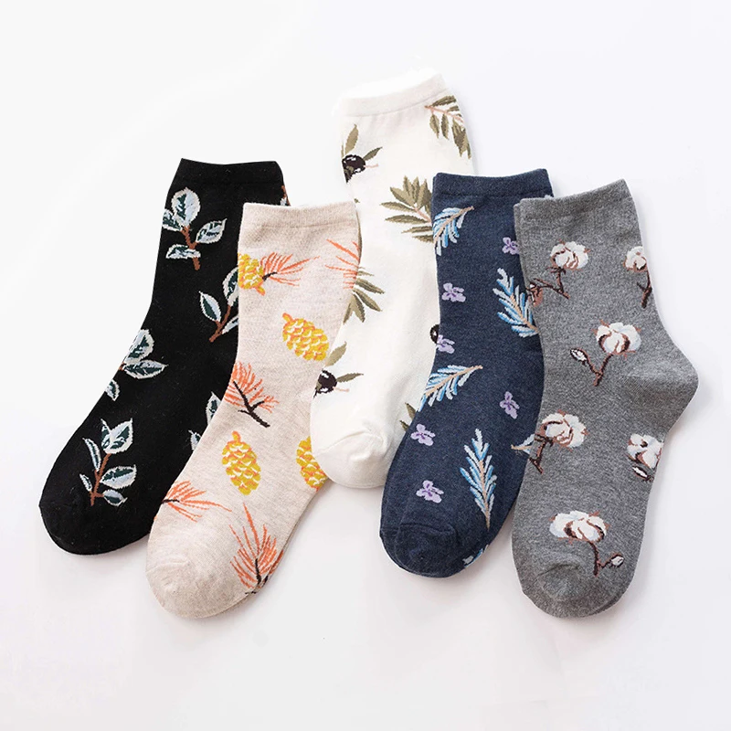 

Pine Cone Leaves Cotton Plant Casual Socks Female Autumn Winter Warm Streetwear Cute Kawaii Funny Socks Short Happy Ankle Socks
