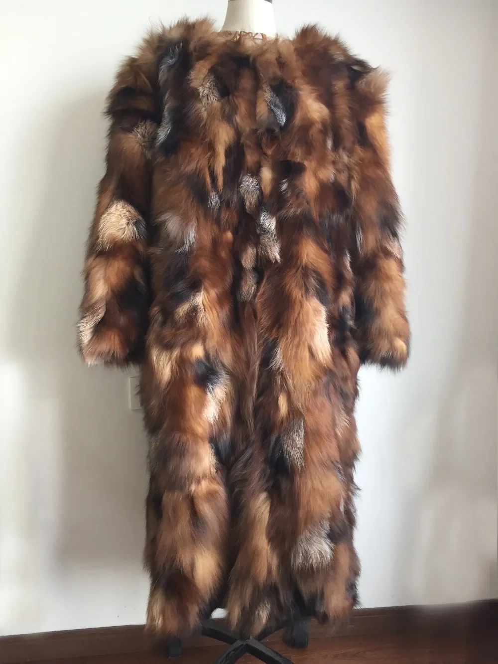 Роскошное длинное пальто из натурального Лисьего меха на заказ большие размеры