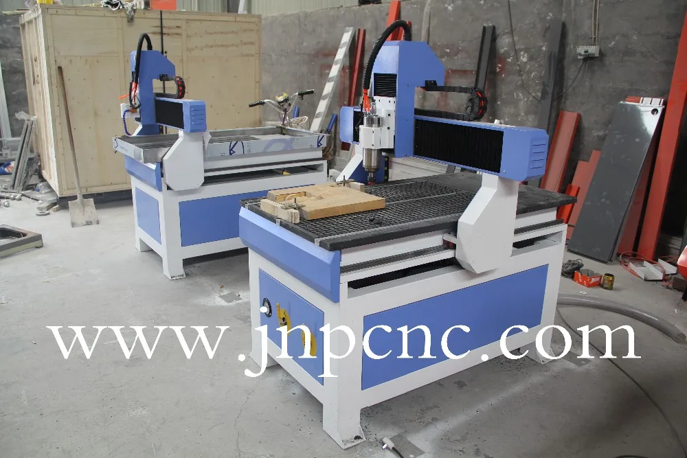 2.2KW шпиндель водяного охлаждения мини древесины cnc маршрутизатор цена со скидкой