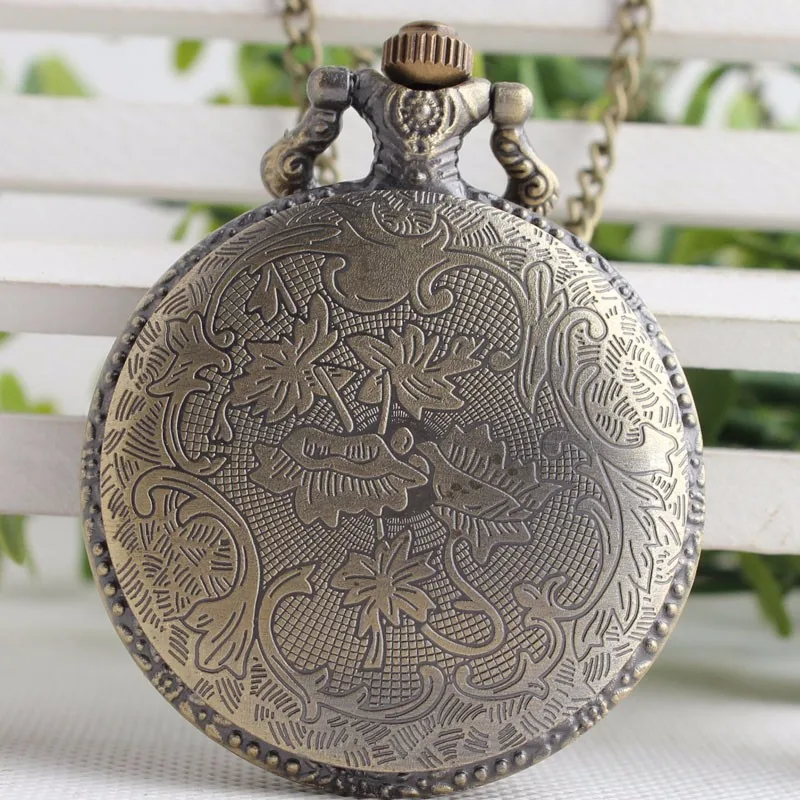 TIEDAN Vintage Quartz Pocket Watch with The Fighting Soldier Design Antique Fob Pendant Chain for Unisex Gift | Наручные часы